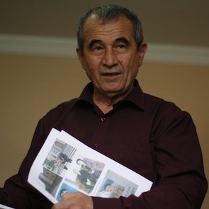 Akzam Turgunov
